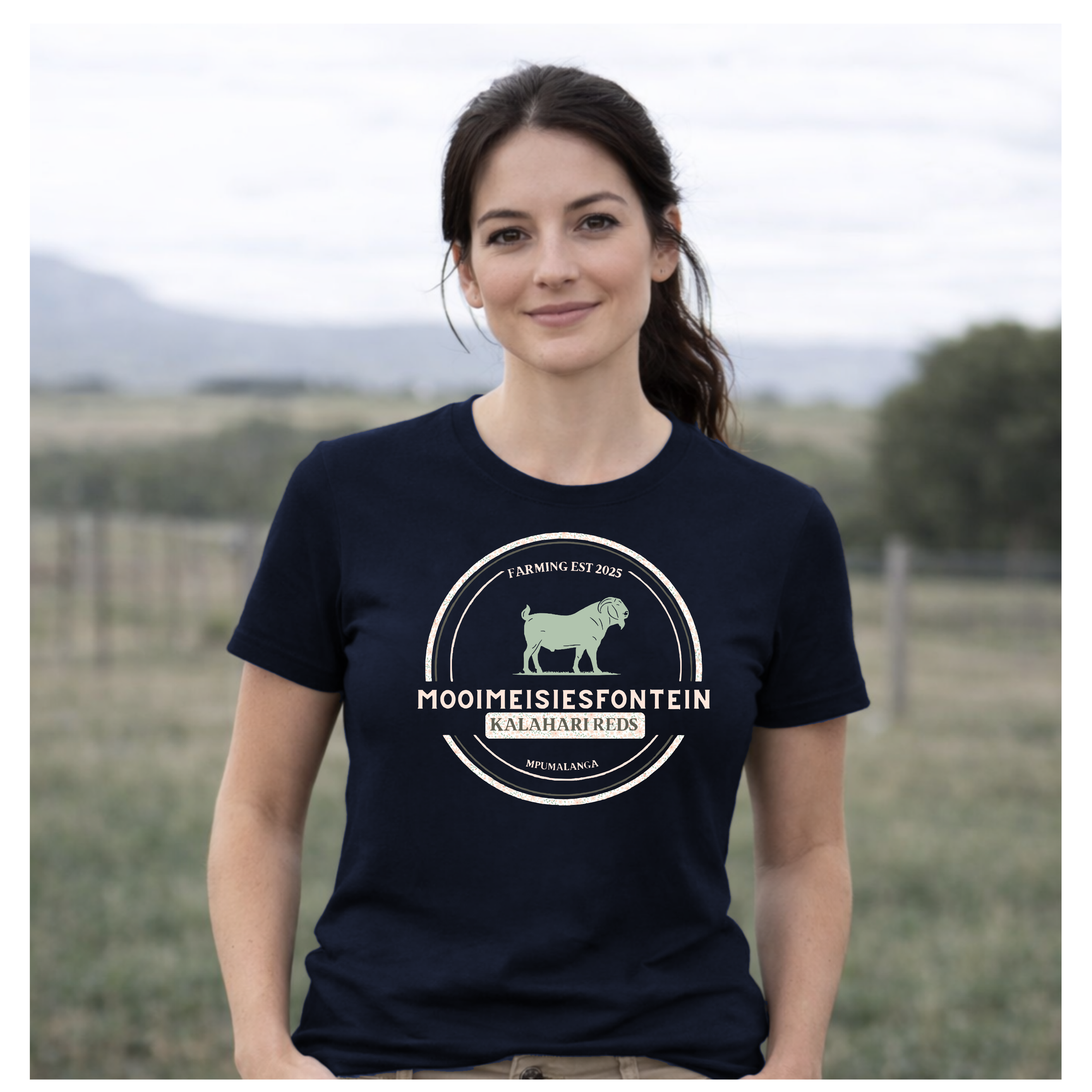 MMF Daisy Chest Tee – Navy